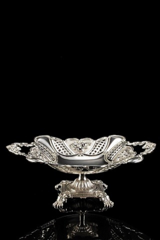 EVENT EVENTS WEDDING WEDDINGS PARTY PARTIES PARTIE TABLE TABLES CENTRE CENTRES CENTER TRAY TRAYS TRAIE DISH DISHES BOWL BOWLS SERVE SERVES SERF SERVING SERVINGS BRIDE BRIDES BRIDAL BRIDALS URN URNS VICTORIAN VICTORIANS WITH WITHS BASE BASES BASIS SILVER SILVERS PLATED PLATEDS