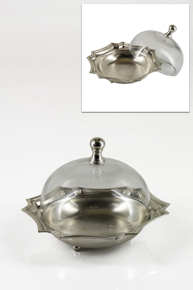 EVENT EVENTS WEDDING WEDDINGS PARTY PARTIES PARTIE TABLE CENTRE TABLE CENTRES TRAY TRAYS TRAIE DISH DISHES BOWL BOWLS SERVE SERVES SERF SERVING SERVINGS PEWTER PEWTERS FINISH FINISHES METAL METALS SCALLOP SCALLOPS SCALLOPED SCALLOPEDS BUTTER BUTTERS DOME DOMES BRIDE BRIDES BRIDAL BRIDALS W