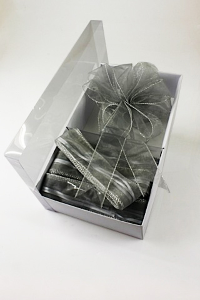 RIBBON RIBBONS PULL PULLS BOW BOWS PEW PEWS TIE TIES TY 4.5CM 4.5CMS 4.5M 4.5MS SILVER SILVERS EDGE EDGES DISPLAY DISPLAYS DISPLAIE SPECIAL SPECIALS IMPORTED IMPORTEDS RRIBBON RRIBBONS CHRISTMAS CHRISTMA